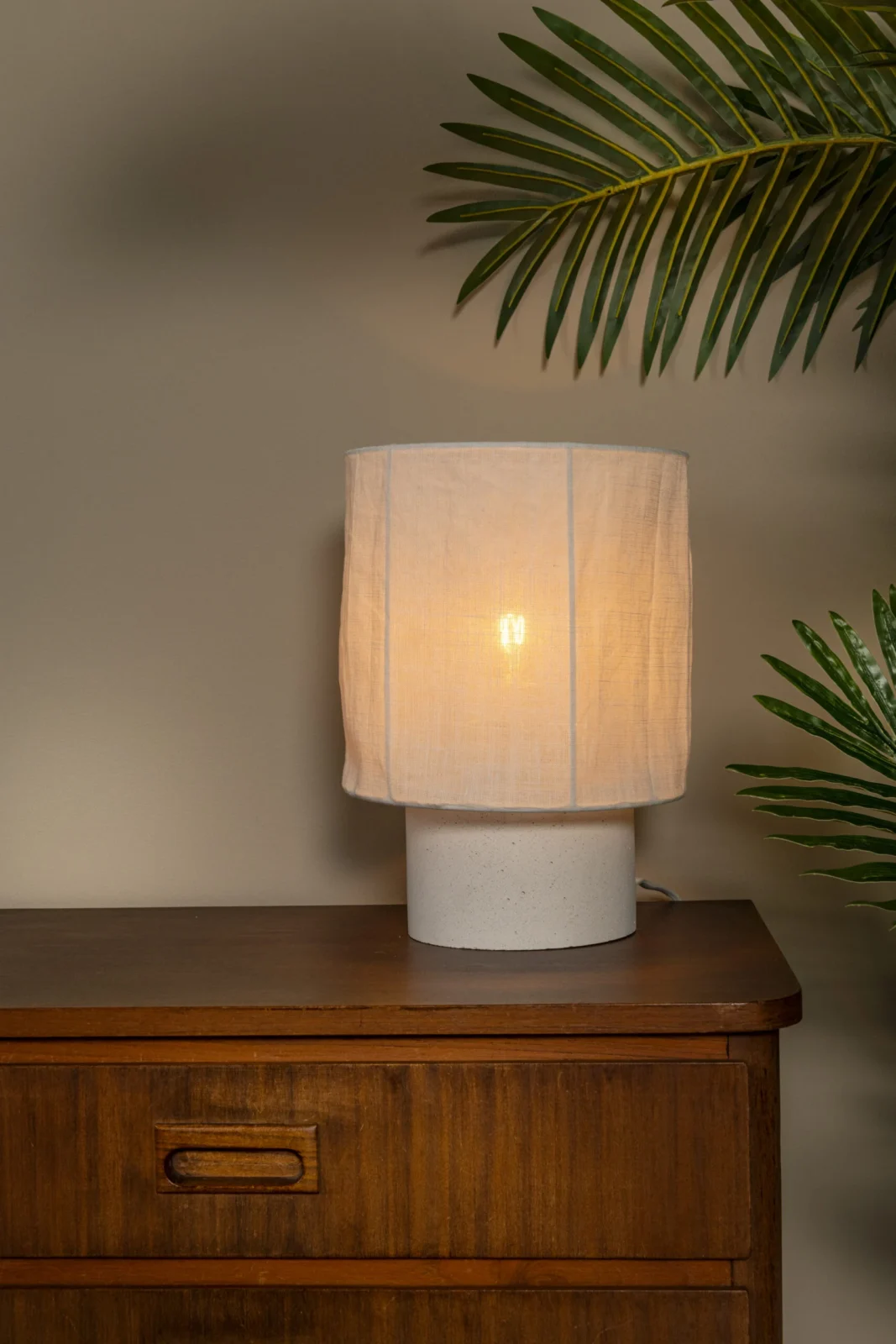 Lucide TISSAJA - Stolnu00e1 lampa - u00d8 20 cm - 1xE14 - biela | Essential