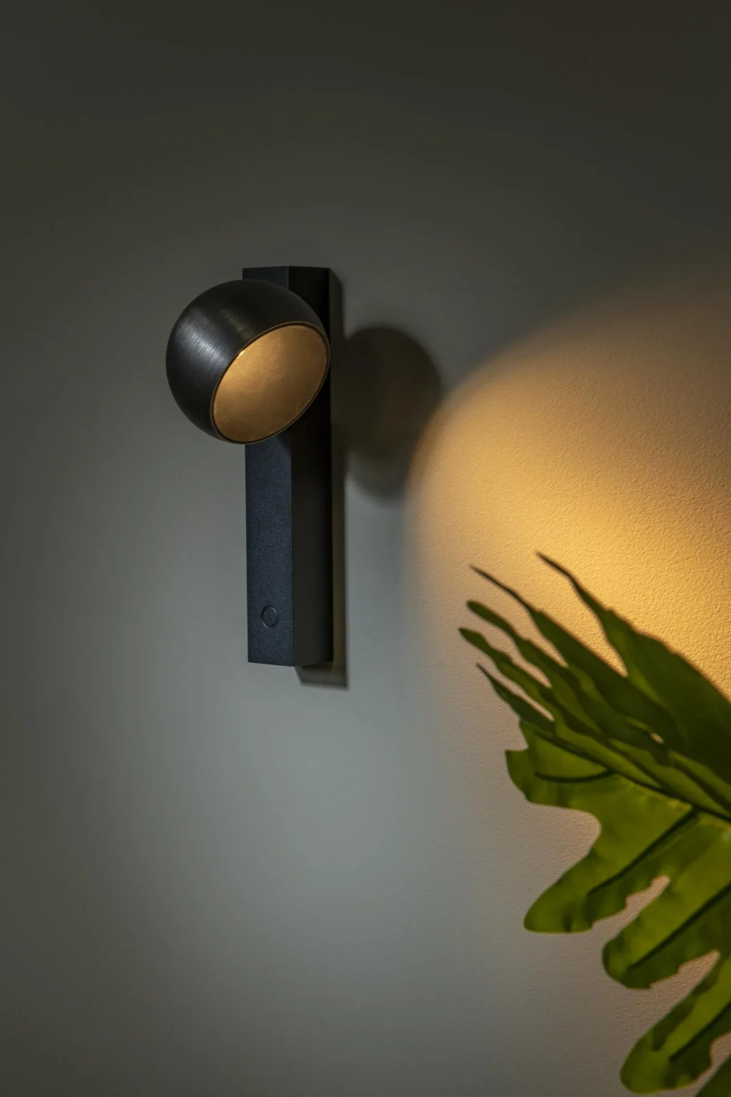 Lucide ESFERA - Nu00e1stennu00e9 svetlo - LED tlmenu00e9. - 1x9W 2700K - Sivu00e9 u017eelezo | Pru00e9miovu00e9