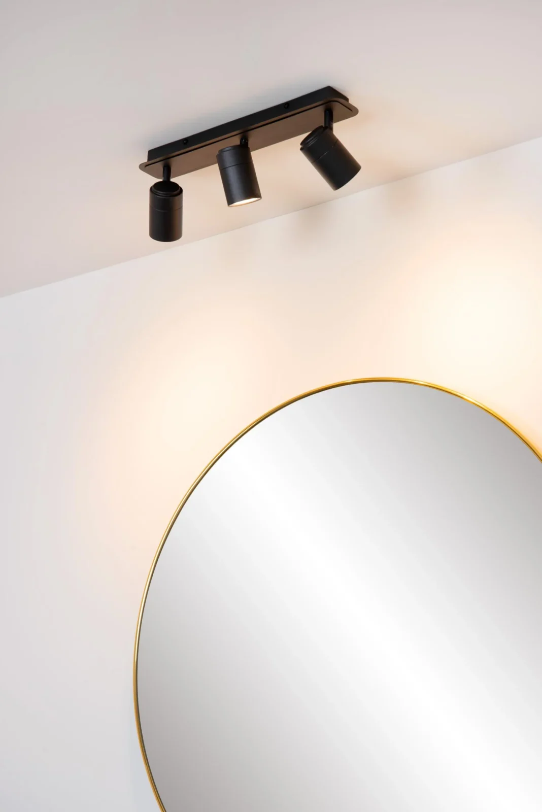 Lucide LENNERT - Stropnu00e9 reflektory Ku00fapeu013eu0148a - LED tlmenu00e9. - GU10 - 3x5W 3000K - IP44 - u010dierna