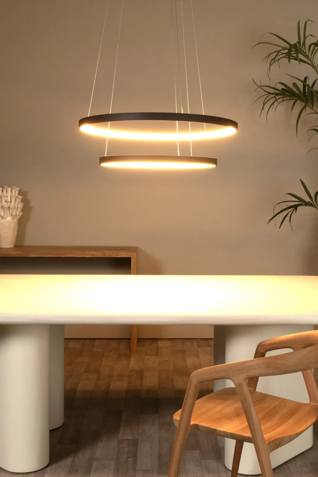 Lucide VIDAL - zu00e1vesnu00e9 svetlo - u00d8 78 cm - LED tlmenu00e9. - 1x92W 2700K - u010dierna | Pru00e9miovu00e9